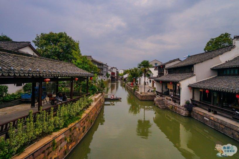 5.41亿播放量的丝绸免加热卷发器,到底有多火?